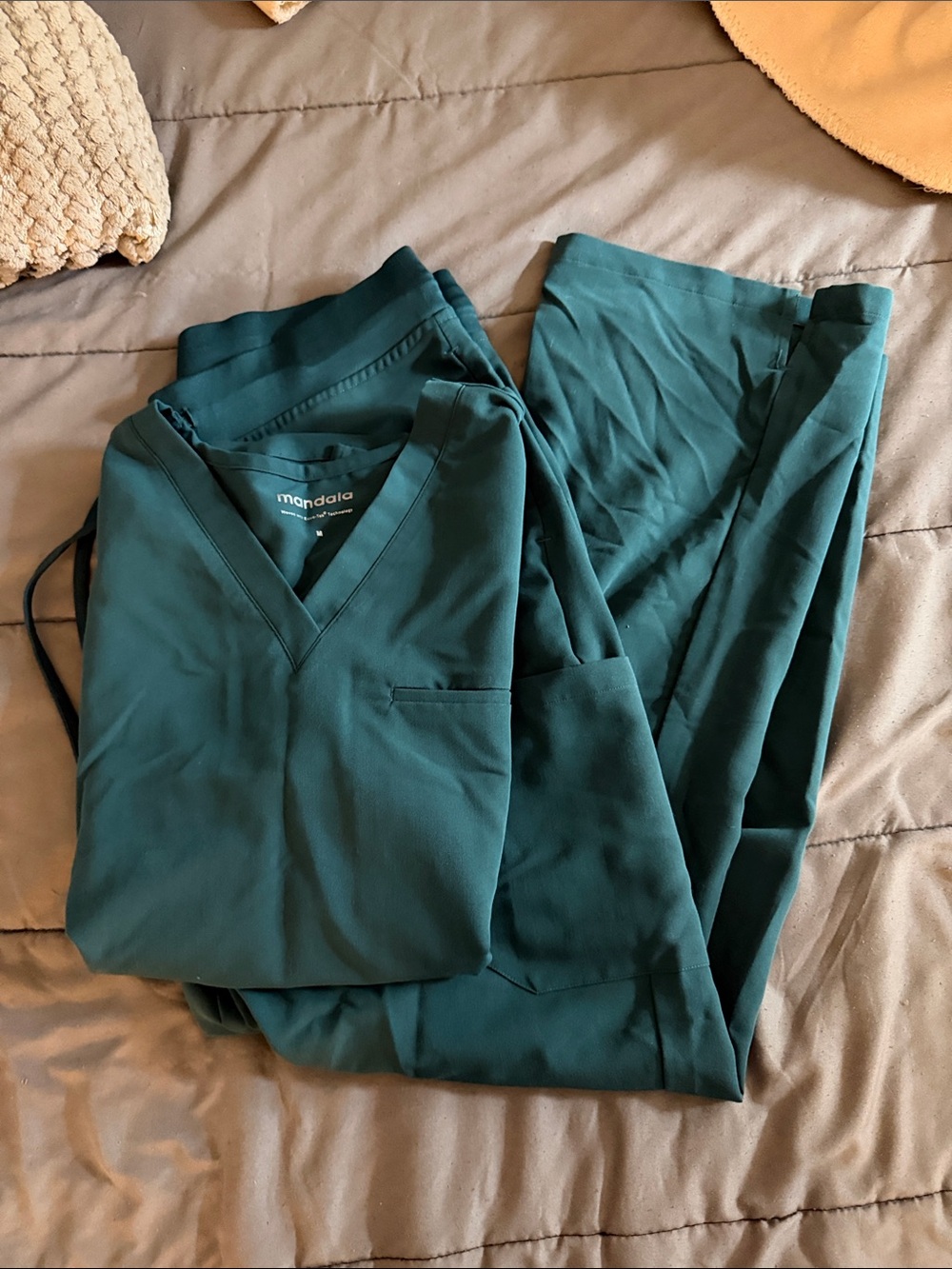 Mandala Caribbean blue scrub set